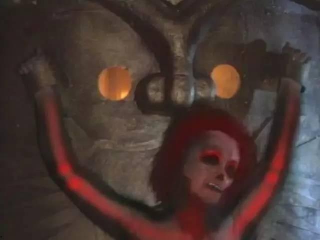 国产恐怖片搞笑场面视频,国产恐怖片中的意外喜剧时刻