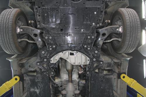 国产车底盘被掰断视频讲解,揭秘事故真相与安全警示