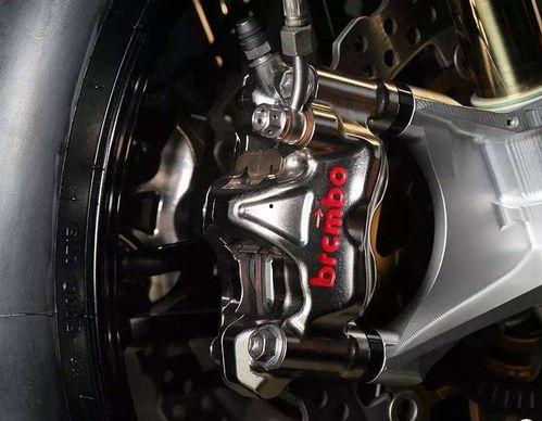 国产小螃蟹卡钳改装视频,视频教你轻松变身高性能利器