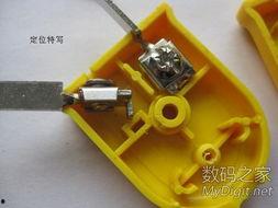 国产三角插头拆解视频,拆解视频带你一探究竟  第2张